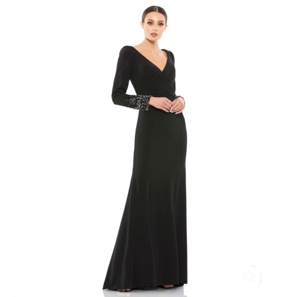 MAC DUGGAL Beaded Cuff Long Sleeve Wrap Over Trumpet Gown NEW Size 6 Black Dress - Picture 14 of 14